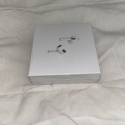 White Wireless Bluetooth AirPods With MagSafe Charger Case 