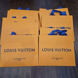 LOUIS VUITTON 10 Pc