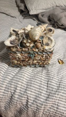 Seashell Covered Decorative Box with Lock