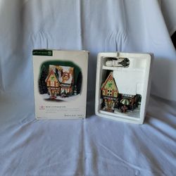 Dept 56 "McElfin's Irish Resturant & Gifts" Retiree