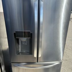 REFRIGERATOR LG 4 Doors Stainless Steel