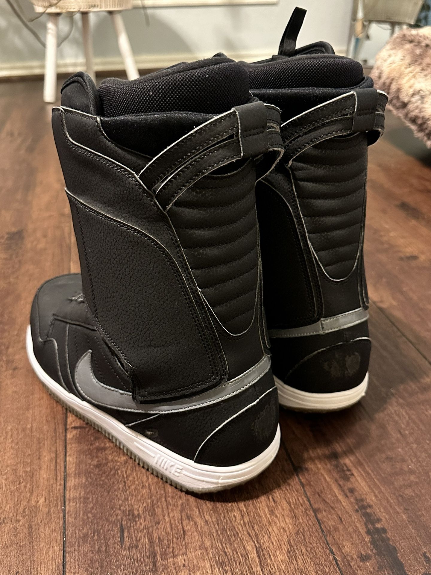 NIKE SB VAPEN X BOA SNOWBOARD BOOT SZ 9 for Sale in Oak Ridge