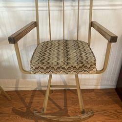 Bar Stools 