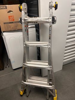 Gorilla  18 ft fold ladder