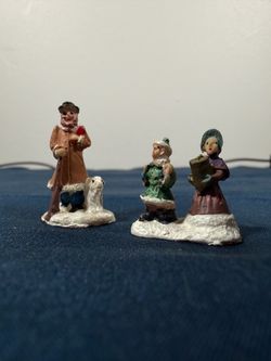 Christmas Village Miniature Figurines Set of 3