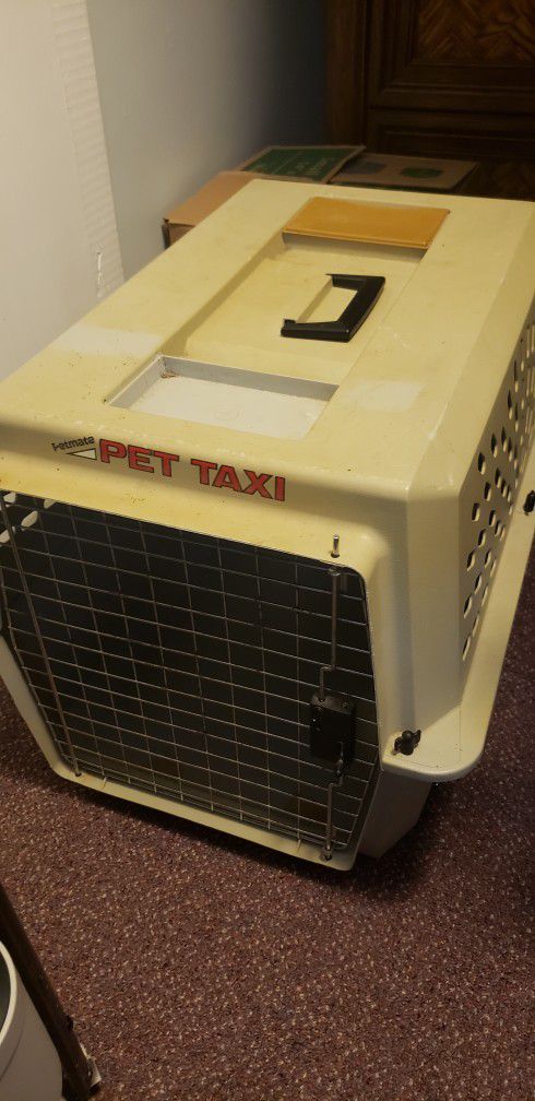 Pet Taxi Large Animal Crate