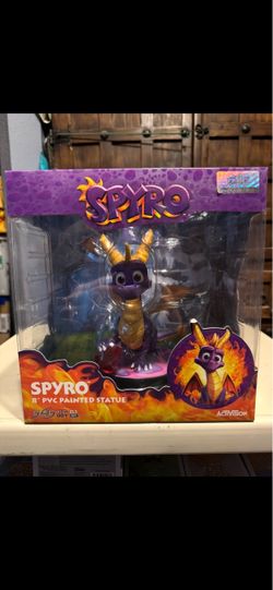 Spyro statue