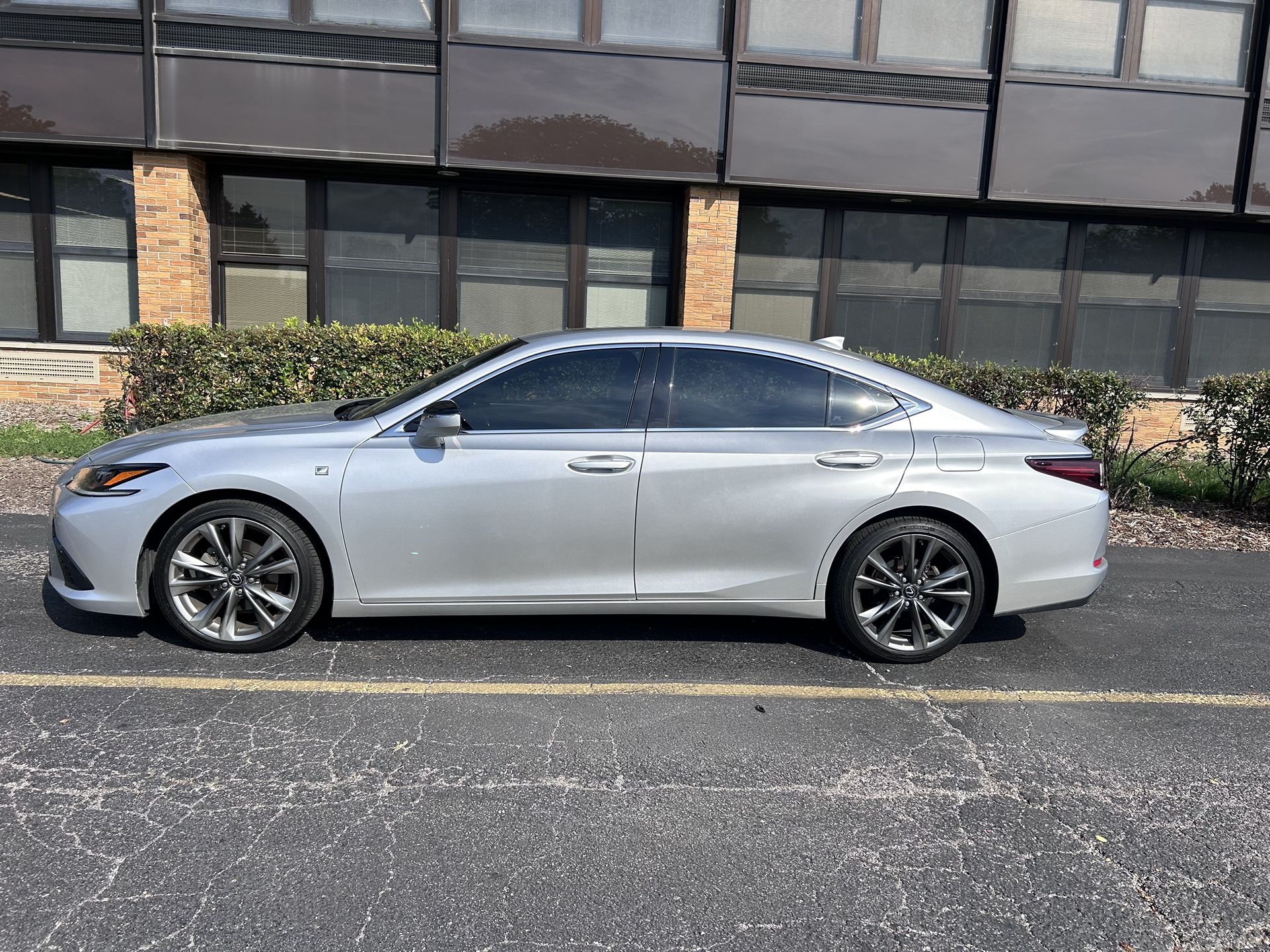 2019 Lexus ES 350