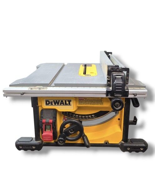 DeWalt Compact Portable Table Saw Corded