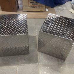 Diamond Plate Cubes Tables Seats Garage