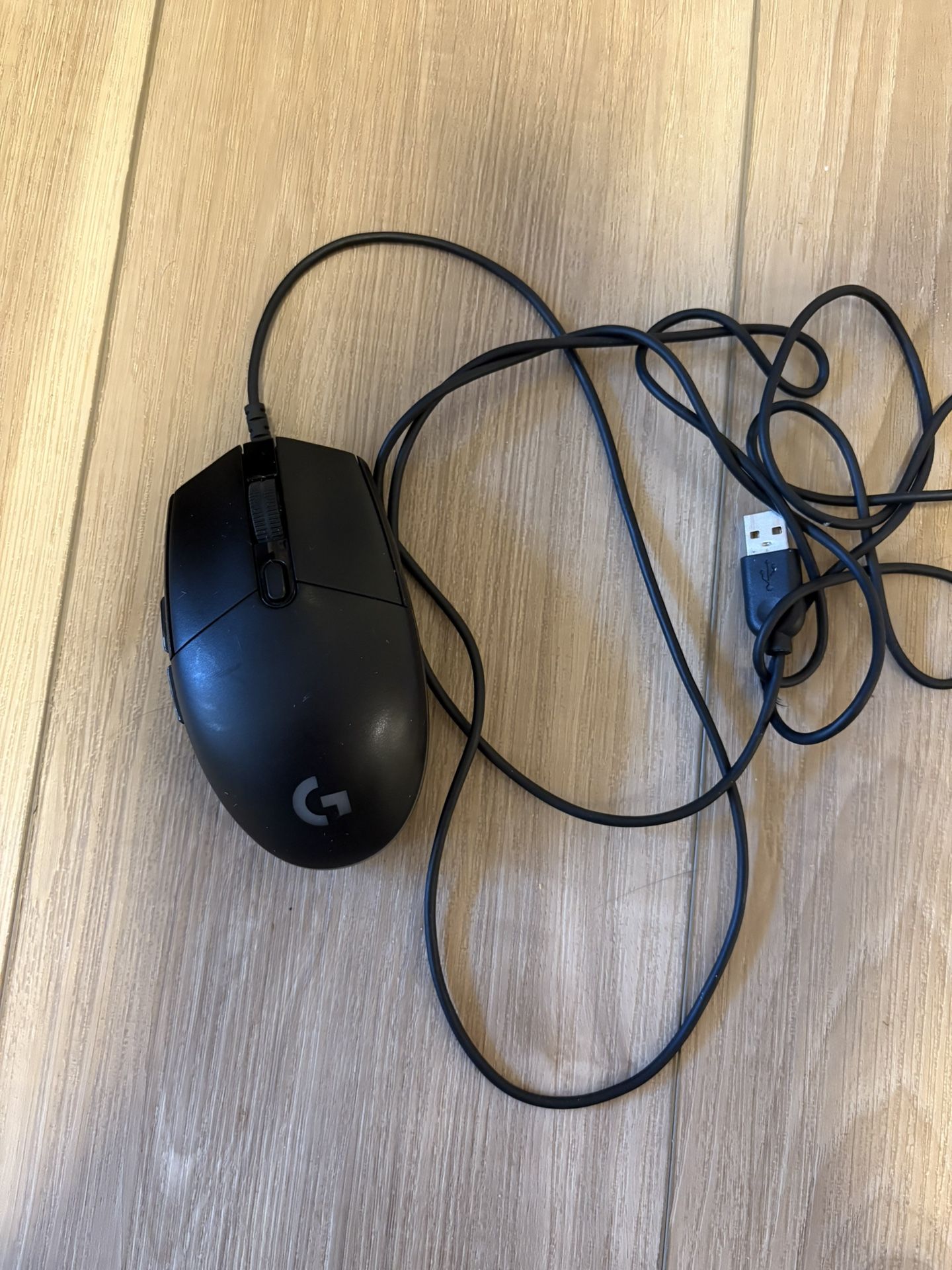 logitech mouse g203