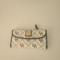 Dooney & Bourke Wallet