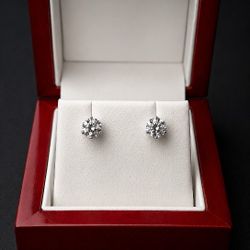 Brand new 1 carat total weight lab grown diamond studs 