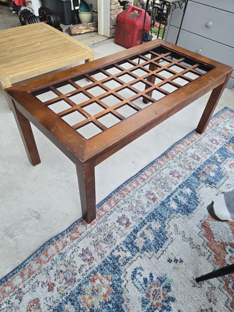 Wood/Glass Coffee Table