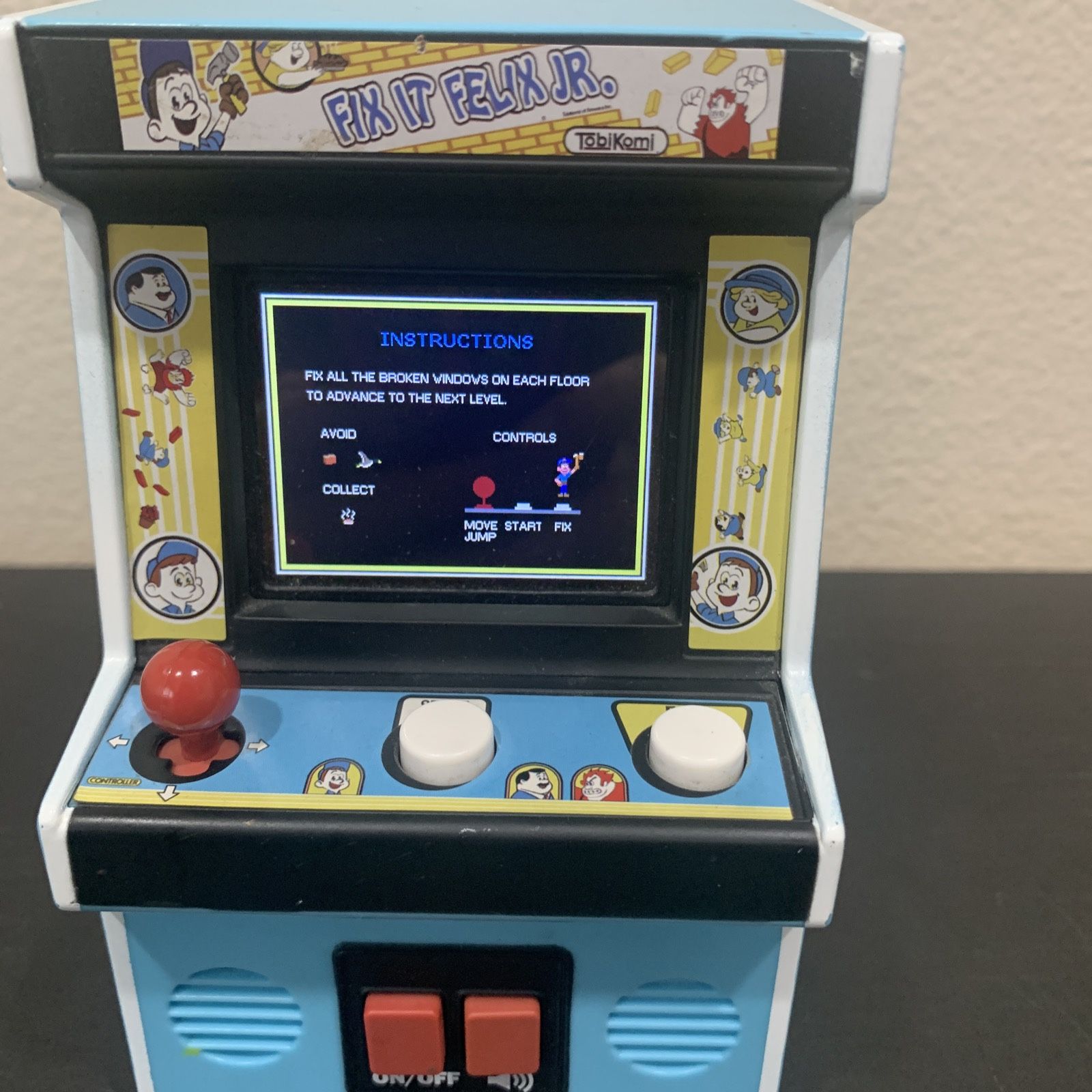 Fix It Felix Jr. Mini Arcade Game Handheld Disney Wreck it Ralph