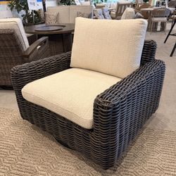 Swivel Rock Chair 