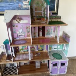 Doll House
