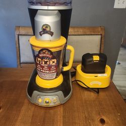 Margaritaville Explorer NBMGDM0900
18v Cordless Frozen Concoction Maker