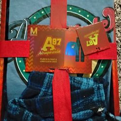 A 87 Aeropostale Fleece PJ Pants & Long Sleeve Crew