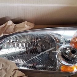2003 Civic Sedan Driver side headlight