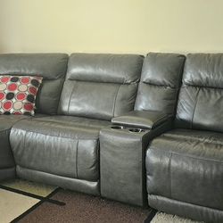 Sofa With 3 Recliners 