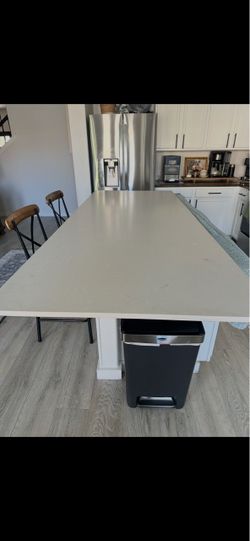 White quartz slab $100 4x8