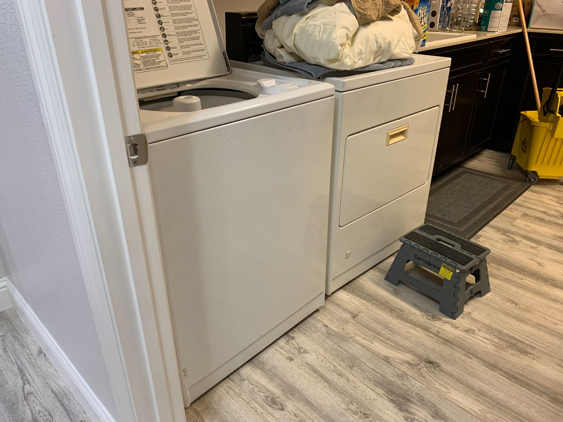 KENMORE WASHER & GAS DRYER