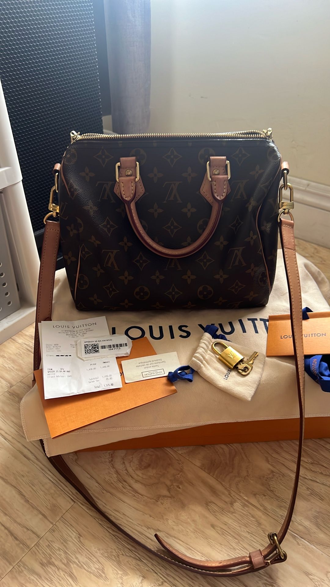 Louis Vuitton Speedy 25 BA With The Receipt Pick Up Only