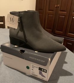 NEW Women’s 8 Worthington Boots