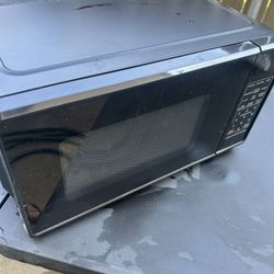 Gently Used Black Microwave 