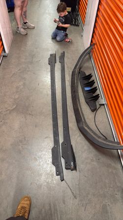 Flow Side skirts and Front and rear diffuser