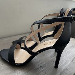 Women's High Heel Sandal - ZriEy. NEW.
