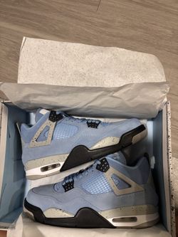 Jordan 4 Retro Size 9 Never Worn