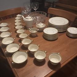 Wayne Gold Encrusted Old Ivory China 42 pieces