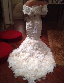 Brand new wedding dress