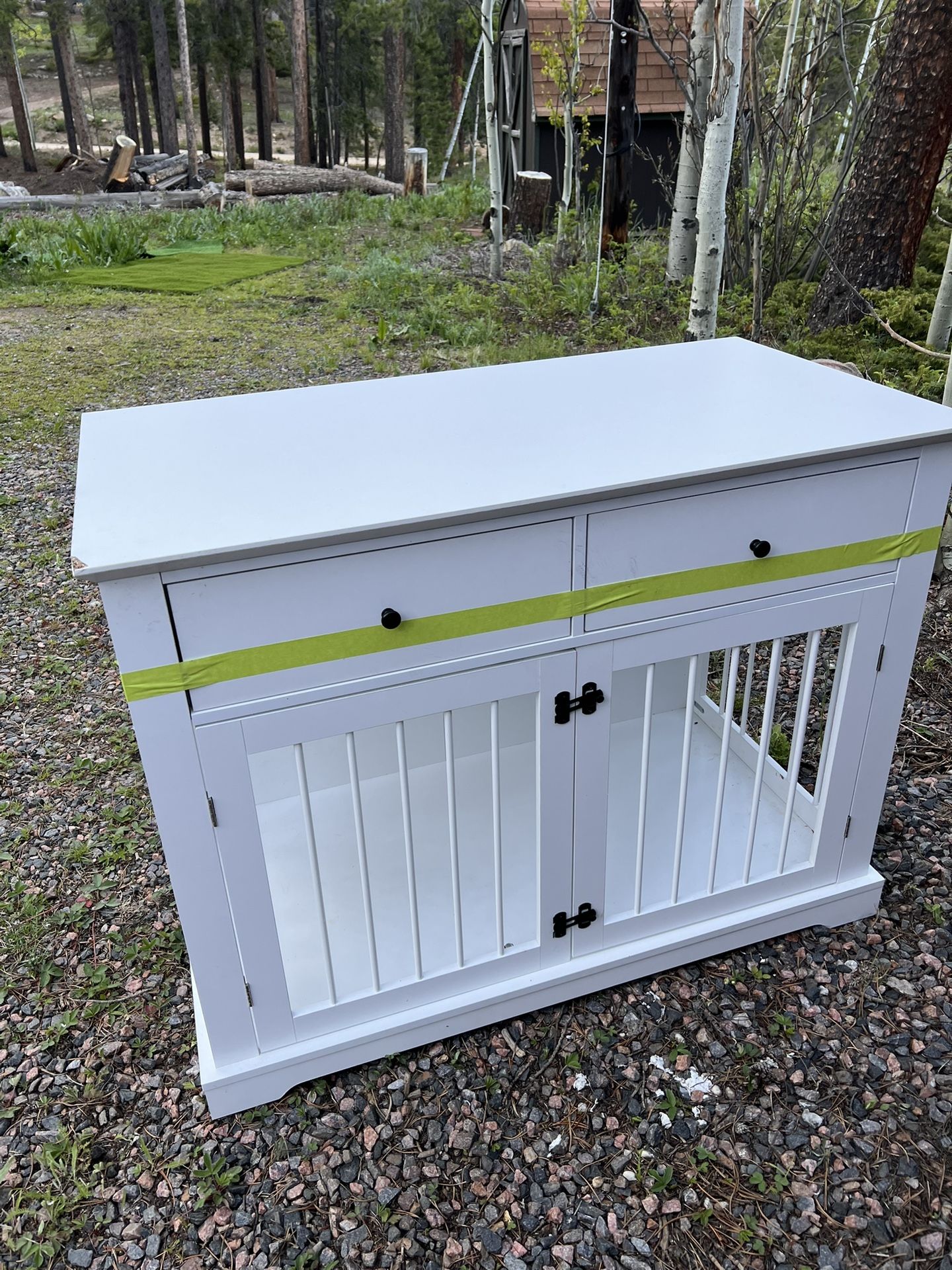 Dog Kennel/Crate