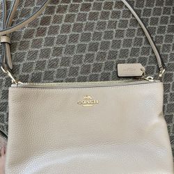 Coach Crossbody 