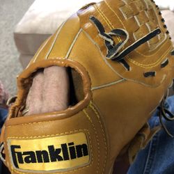 Franklins Fielders Glove / Mitt Make Me a Offer