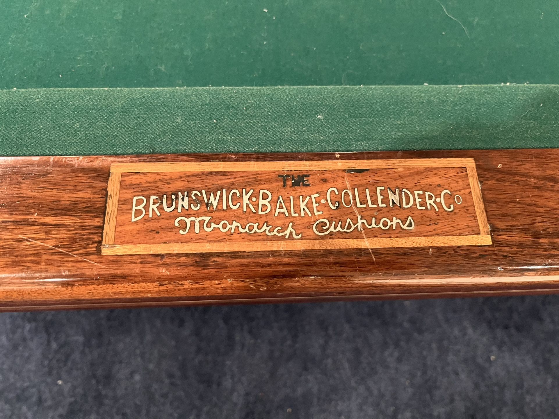 Brunswick  Kling Pool Table 