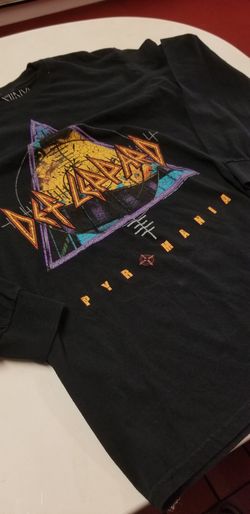 Def lepard long sleeve shirt
