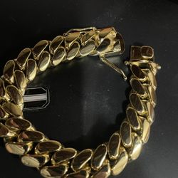 14k Cuban Link Bracelet  X5 Times Dipped    10mm Long 