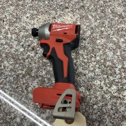 Milwaukee 18v 1/4” Compact Brushless Hex Impact Driver 