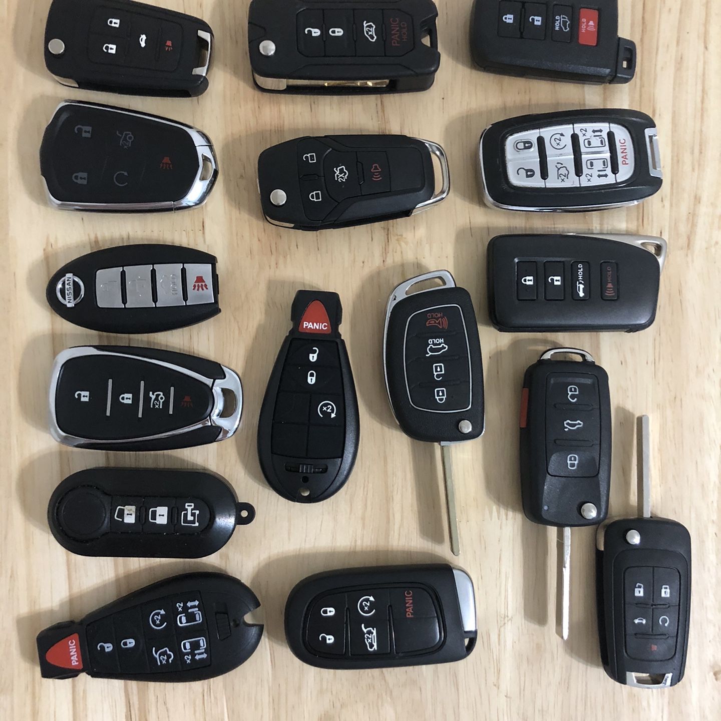 Car Fobs , Keys & Remotes 