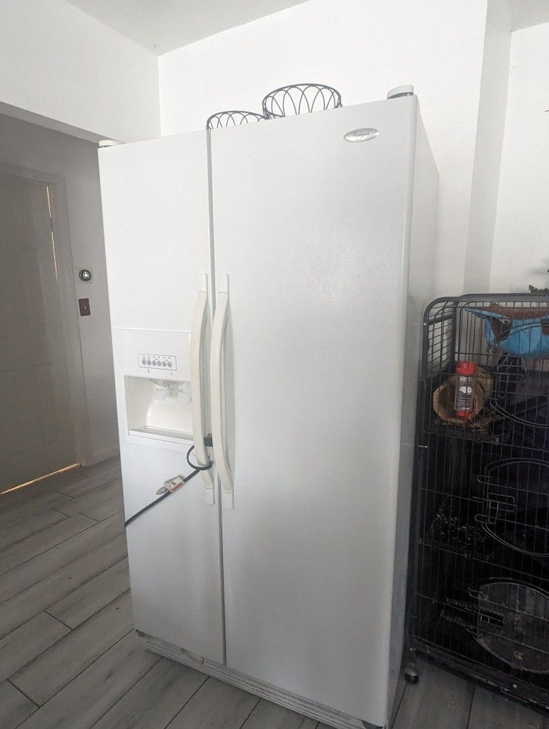 Whirlpool Refrigerator