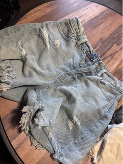 Women size 0-2 shorts
