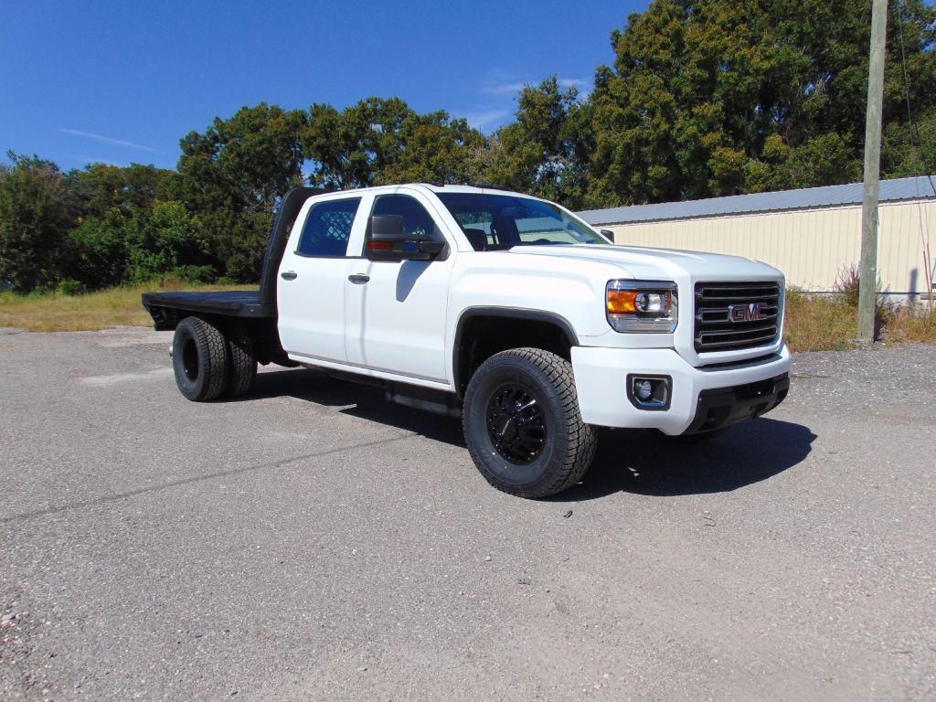2015 GMC Sierra 3500HD Chassis
