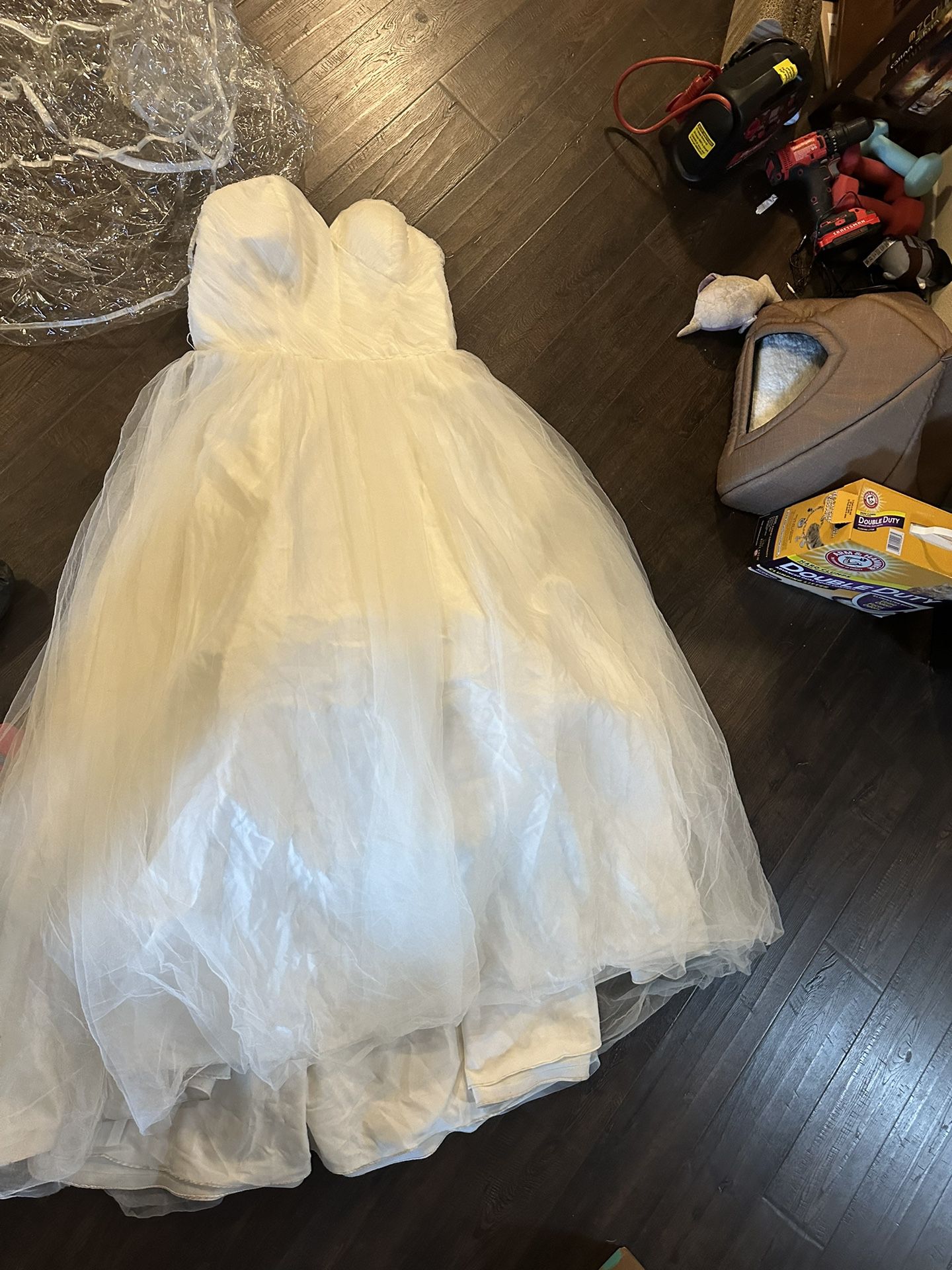 Wedding Dress W/ Belt 