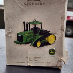 John Deer Tractor Collector's Christmas Ornament 