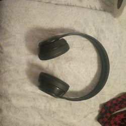 Beats Solo3 Bluetooth Headphones