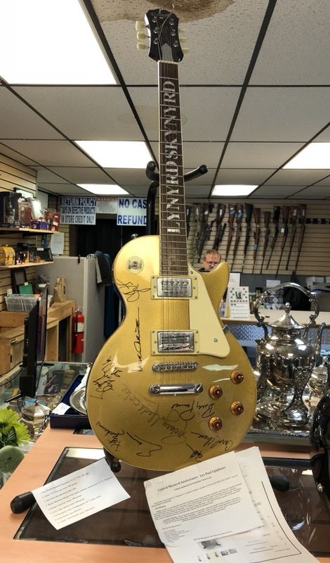 Epiphone 30th Anniversary Lynyrd Skynyrd Les Paul Electric Guitar-Signed by the Band